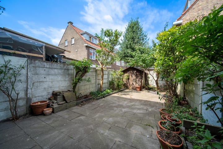 Foto 24 van Linnaeusstraat 247