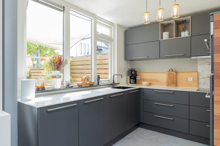 Photo 8 of Stationsweg 51