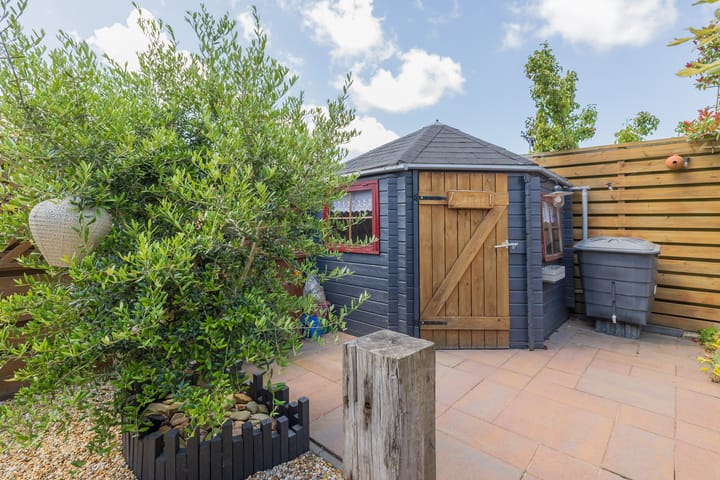 Photo 20 of Stationsweg 51