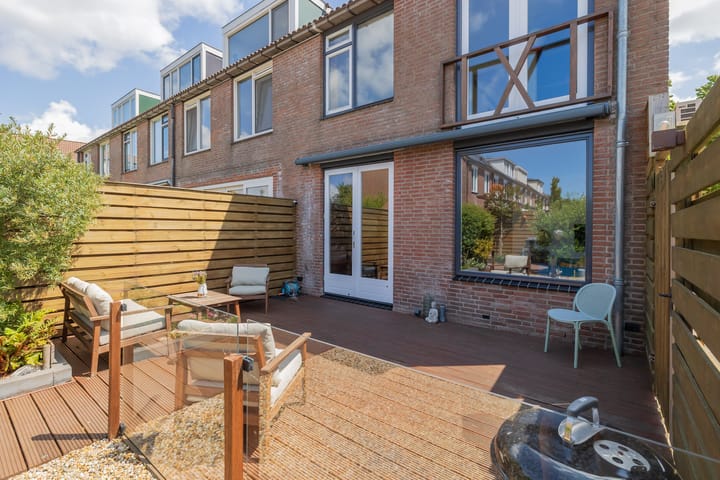 Photo 21 of Stationsweg 51