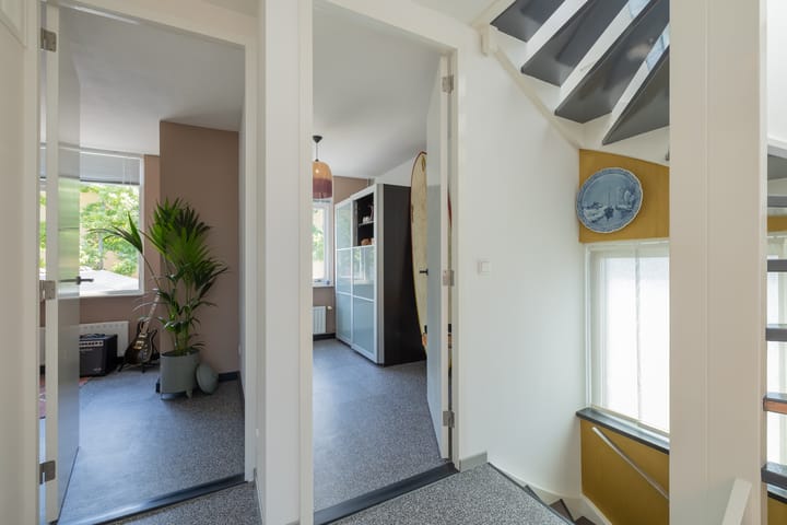 Photo 32 of Stationsweg 51