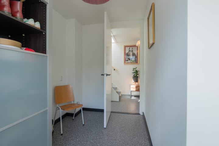 Photo 34 of Stationsweg 51