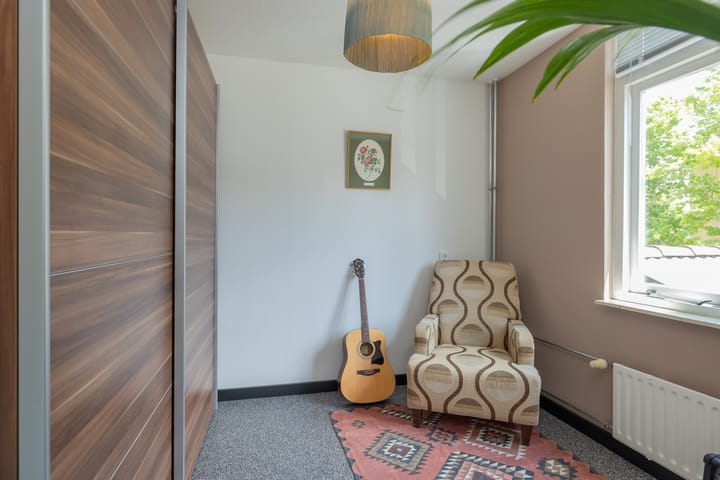 Photo 40 of Stationsweg 51