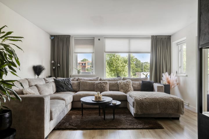 Photo 2 of Markerkade 25