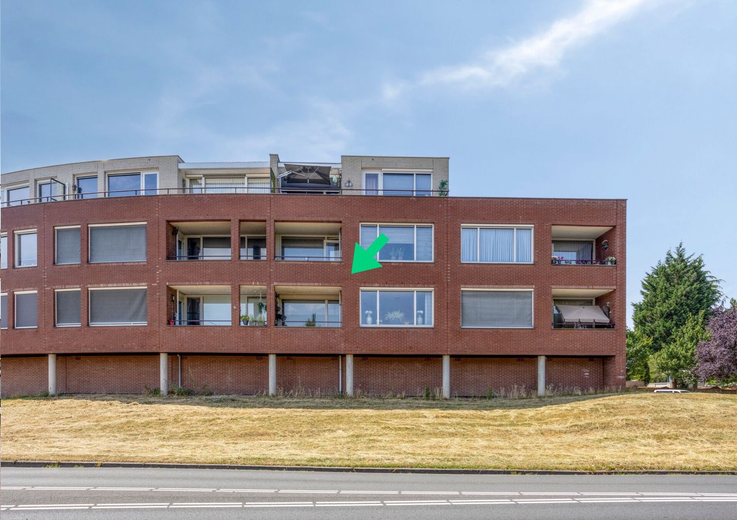 Foto 1 van Schout van Raesfeltstraat 17