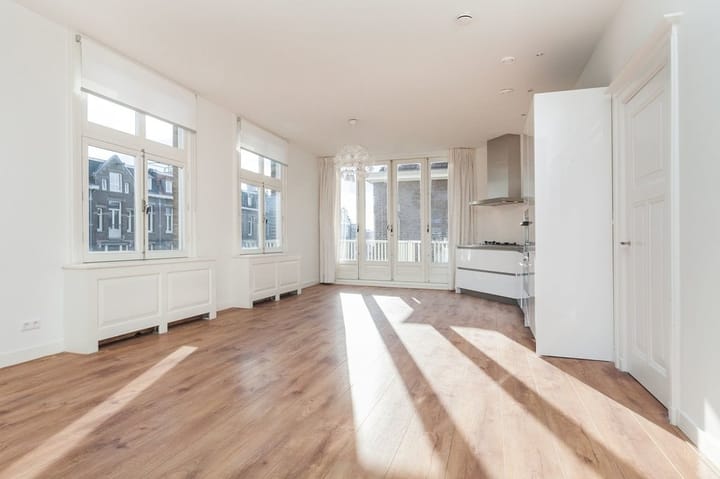 Foto 8 van Johannes Vermeerplein 18-3