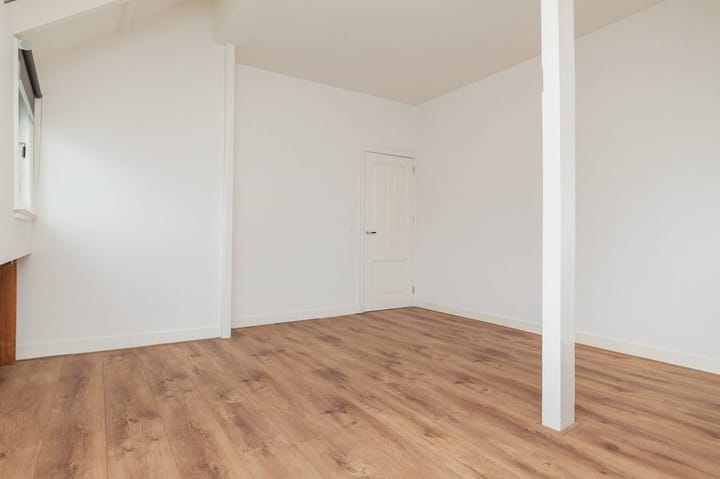 Foto 25 van Johannes Vermeerplein 18-3