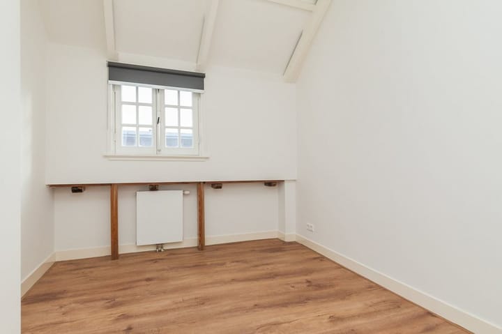 Foto 28 van Johannes Vermeerplein 18-3