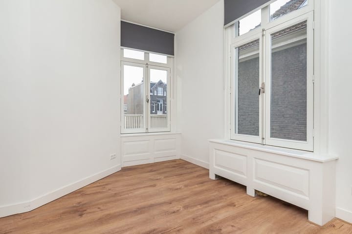 Foto 29 van Johannes Vermeerplein 18-3