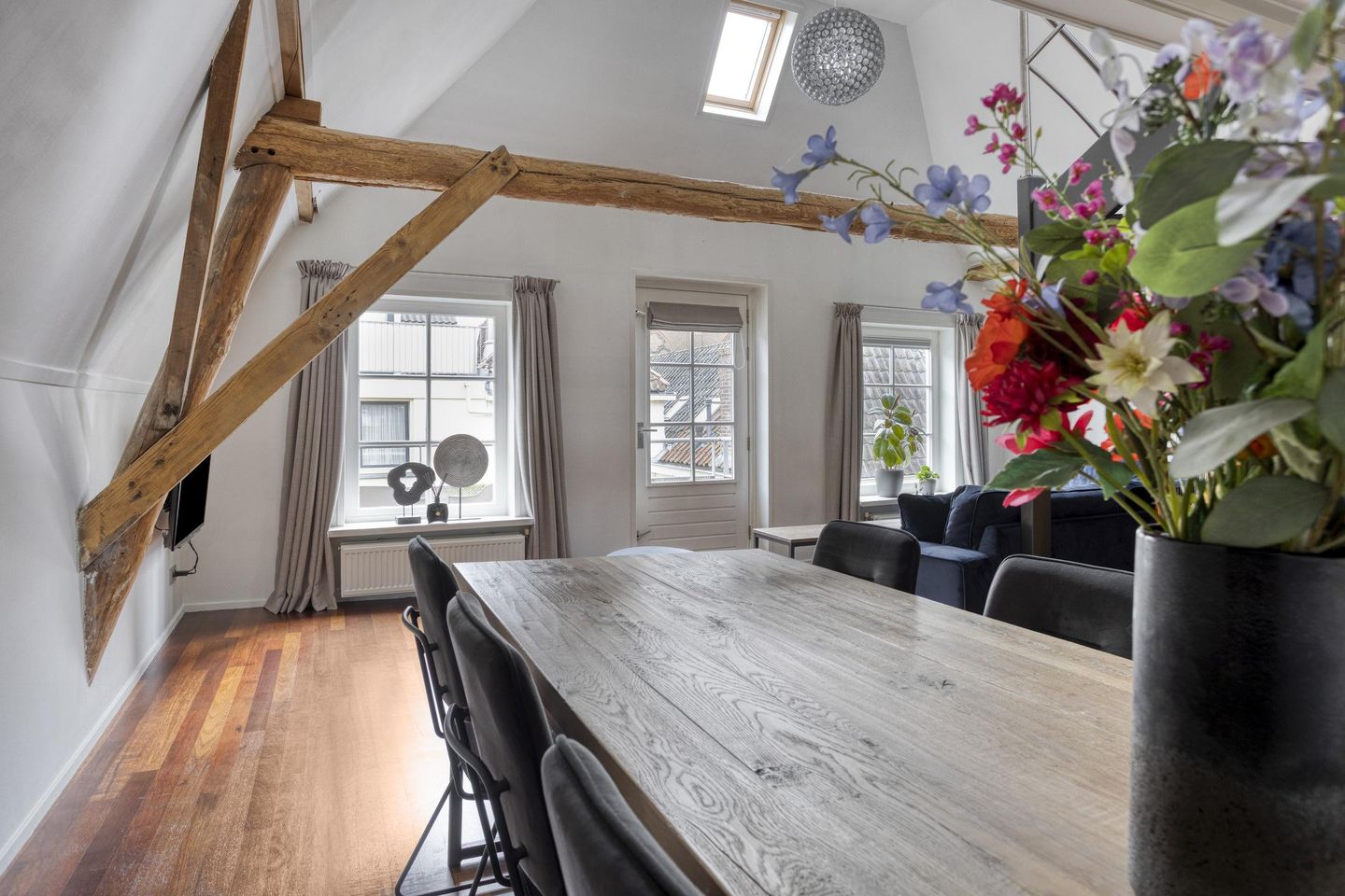 Foto 4 van Boven Nieuwstraat 5-01