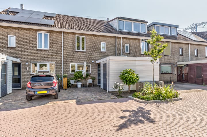 Foto 25 van Aristotelestuin 8