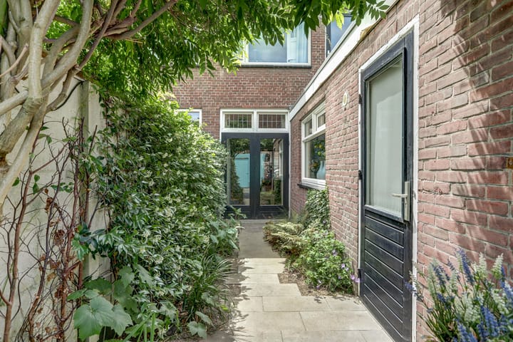 Photo 27 of Vazalstraat 9