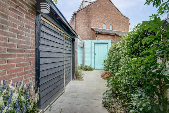 Photo 29 of Vazalstraat 9