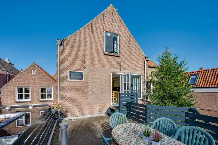 Foto 25 van Voorstraat 53