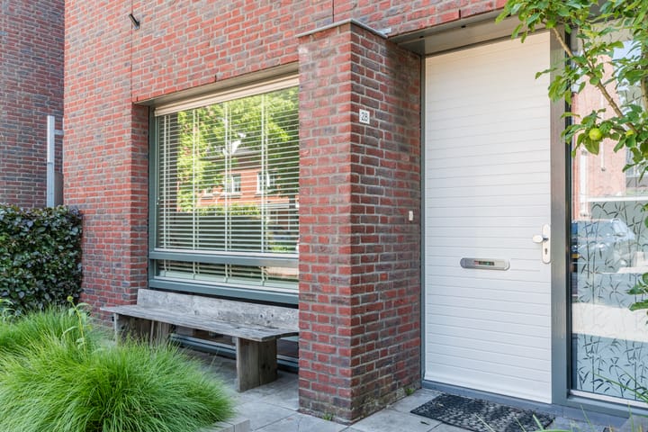 Photo 9 of Kruipeind 28