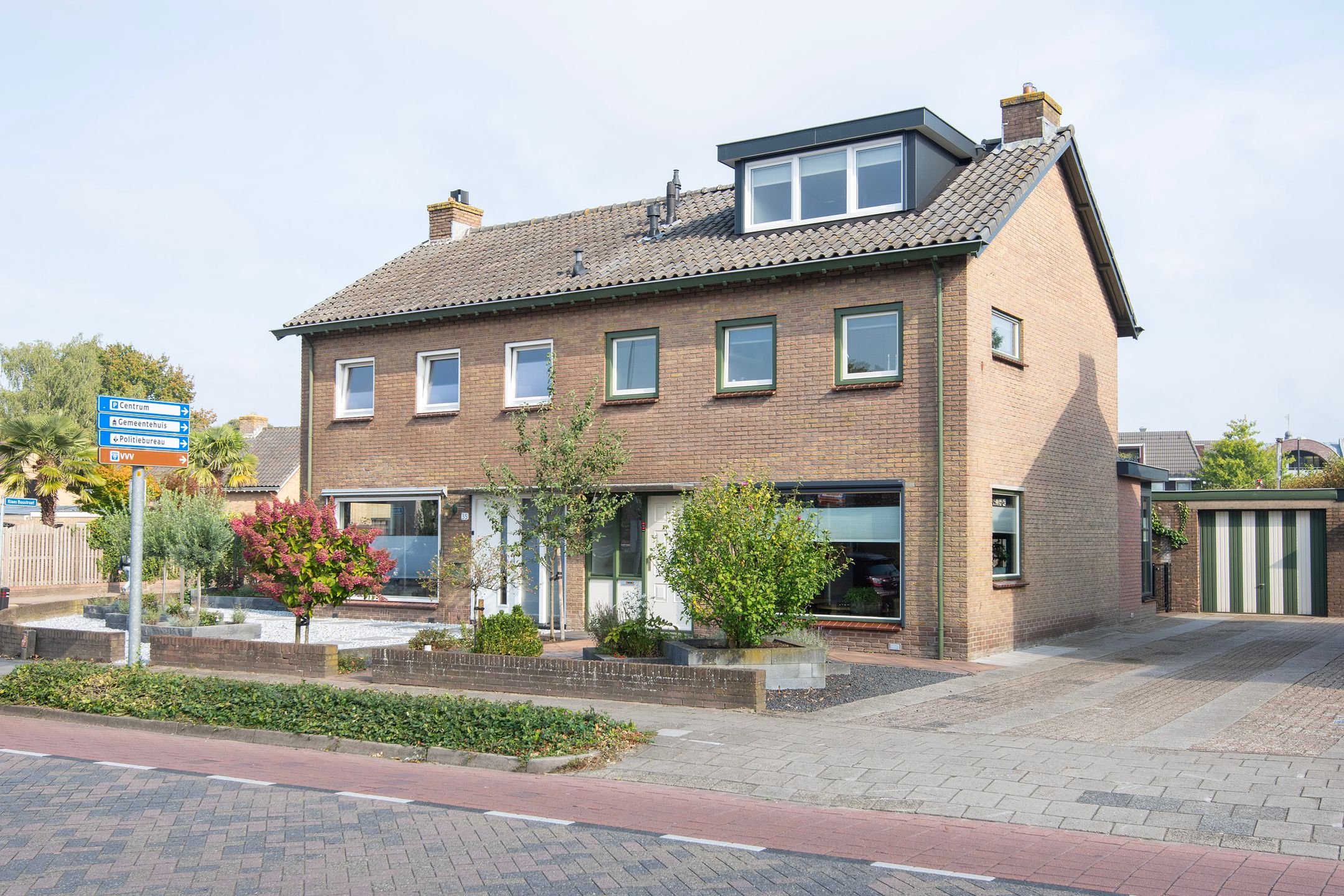 Photo 21 of Engweg 37