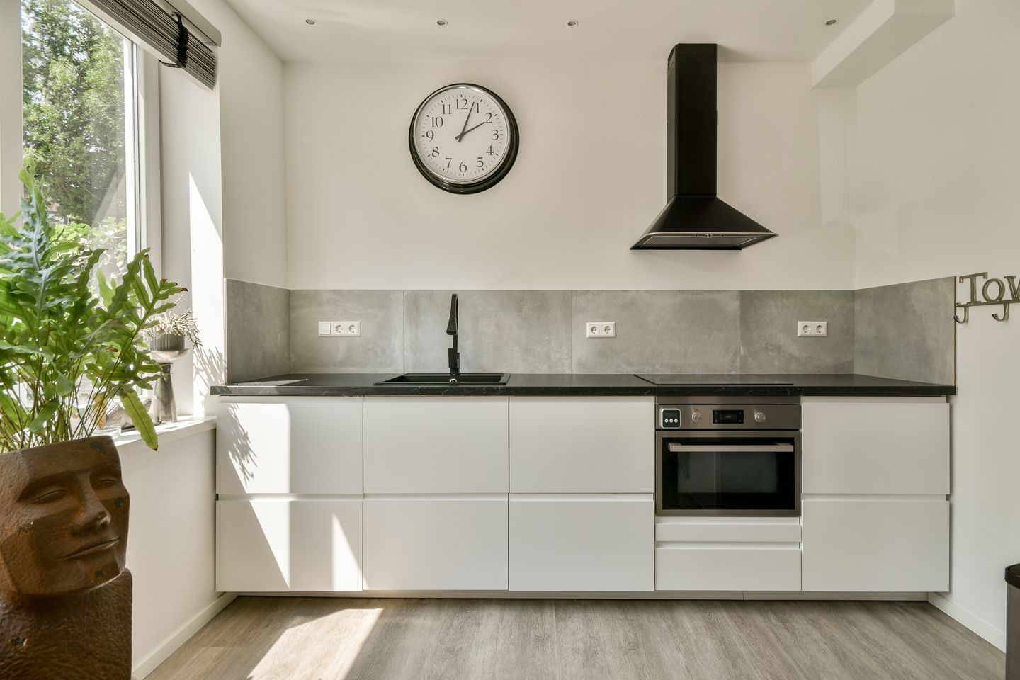 Foto 5 van Marnix van Sint Aldegondestraat 13