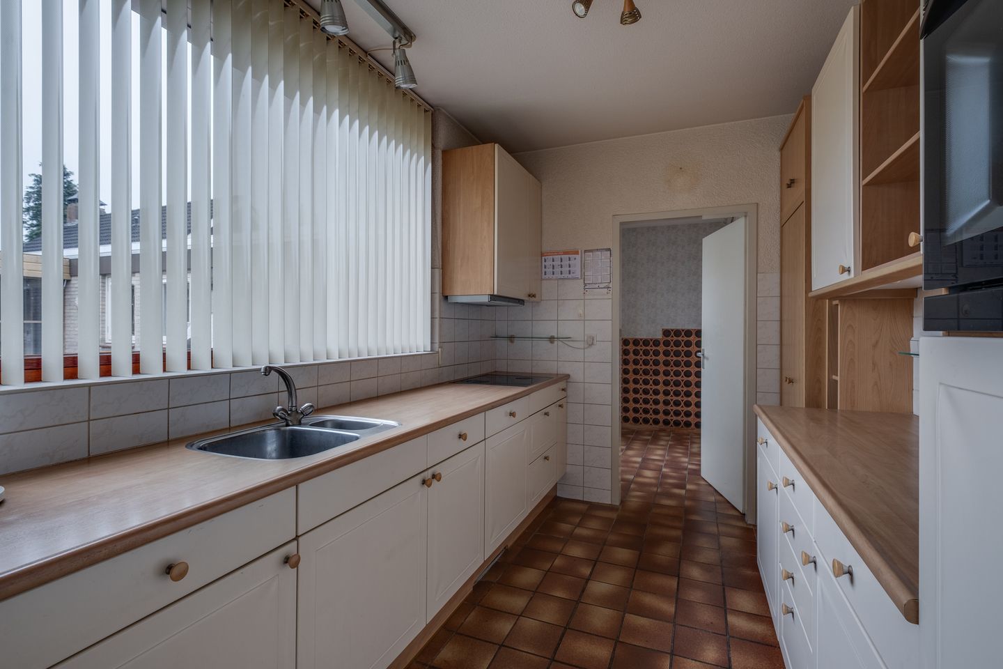 Foto 4 van Van Tuyll van Serooskerkenweg 36