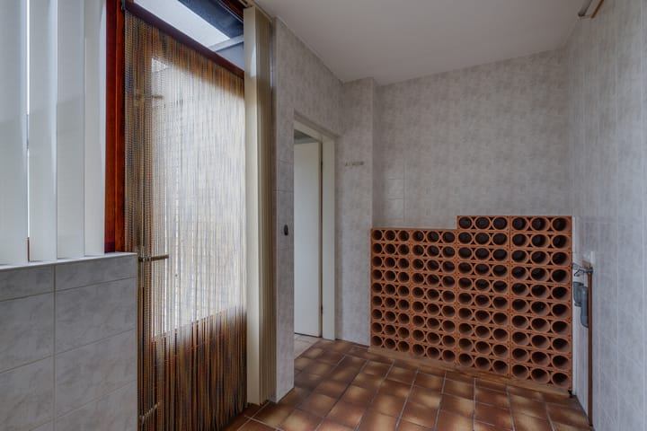 Foto 10 van Van Tuyll van Serooskerkenweg 36