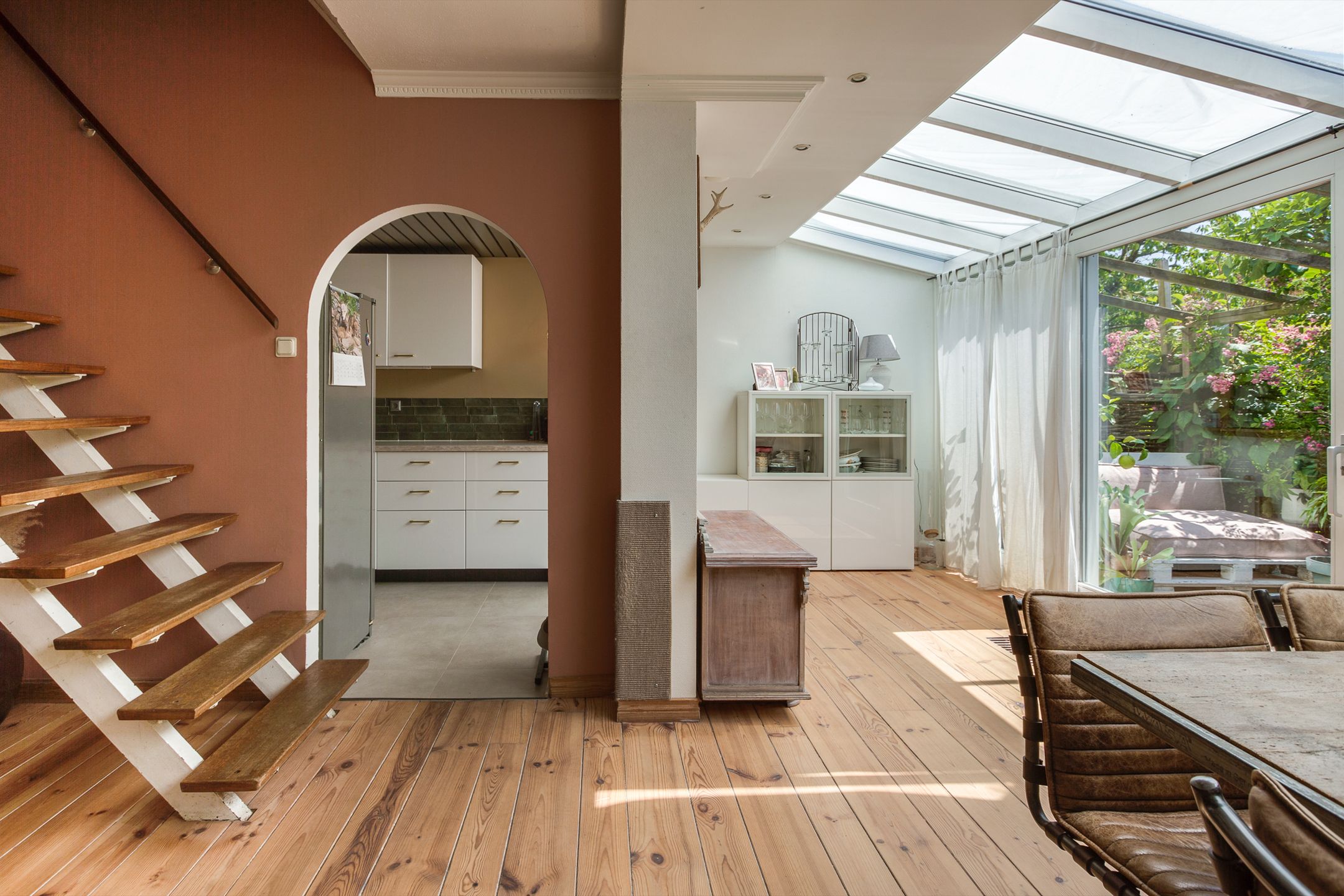 Foto 15 van van Naeldwijcklaan 26