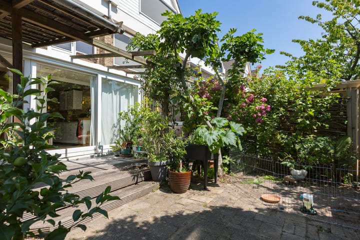 Foto 41 van van Naeldwijcklaan 26