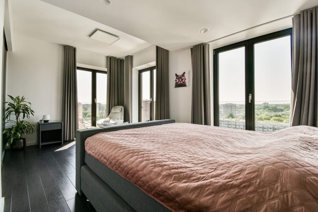 Foto 8 van Gustav Mahlerplein 209