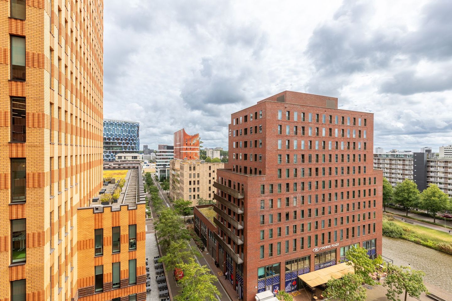 Foto 19 van Gustav Mahlerplein 209