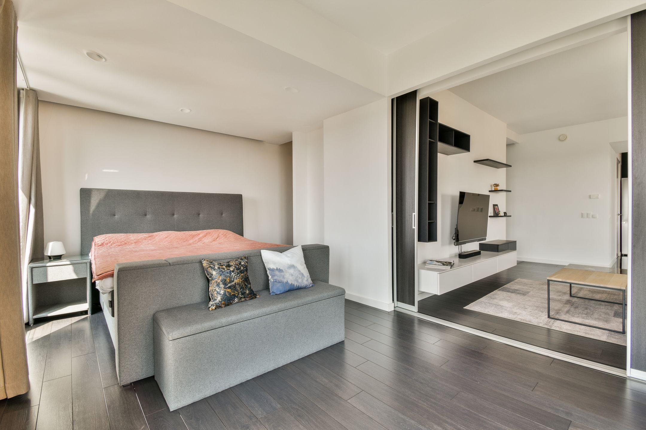 Foto 12 van Gustav Mahlerplein 209