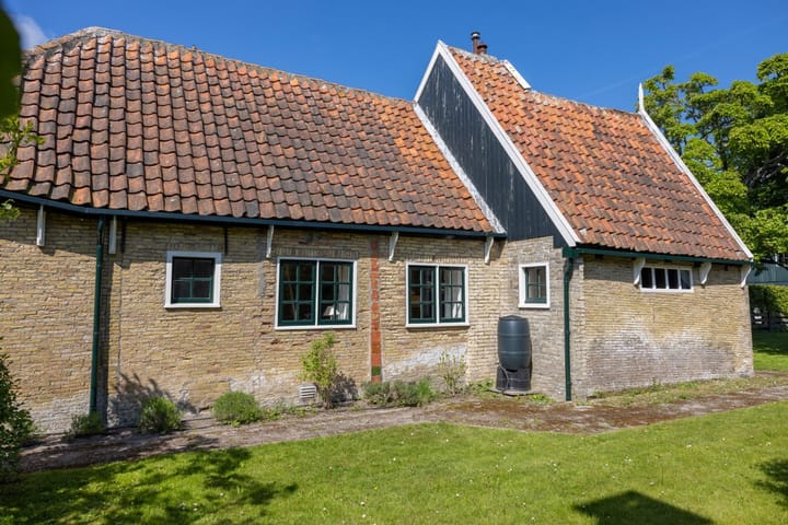 Foto 36 van De Ruyterstraat 106