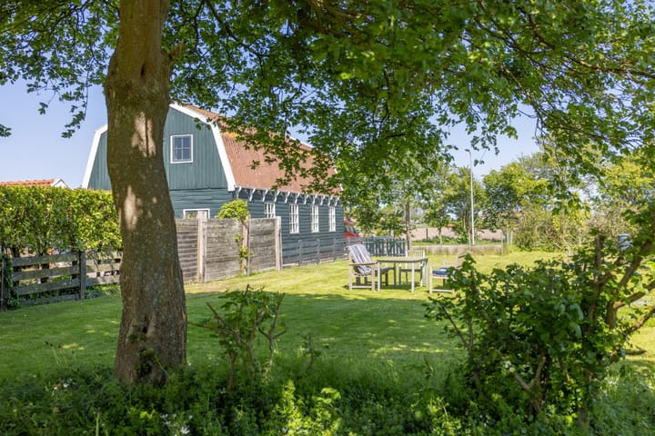 Foto 38 van De Ruyterstraat 106