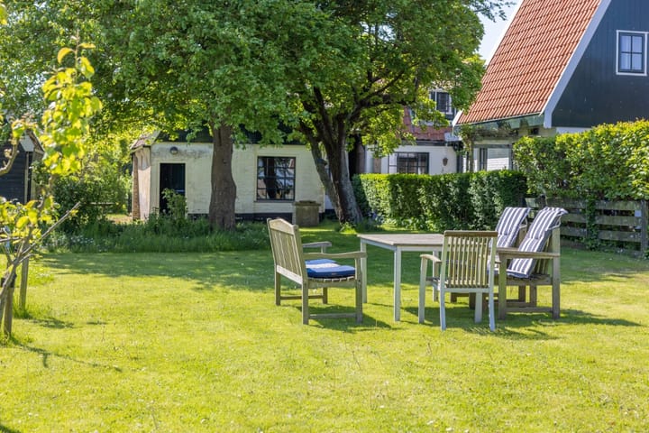 Foto 40 van De Ruyterstraat 106