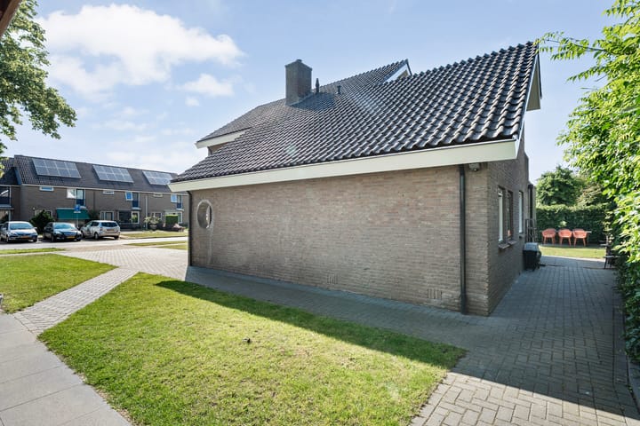 Foto 51 van Henri Dunantstraat 11