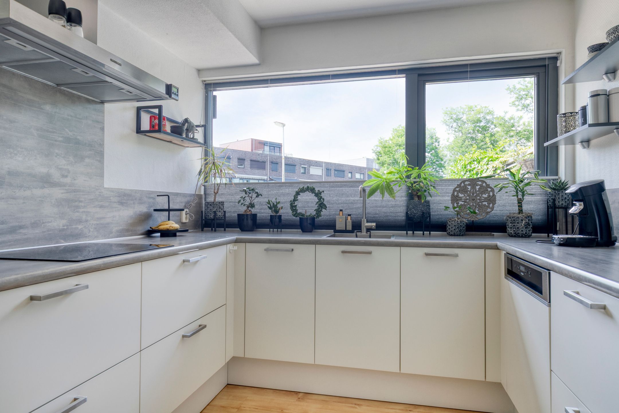 Photo 12 of Hudsonstraat 37