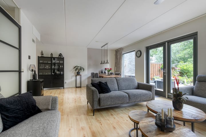 Photo 2 of Hudsonstraat 37