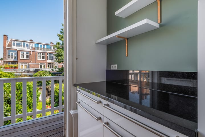 Foto 31 van Van Boetzelaerlaan 65-A