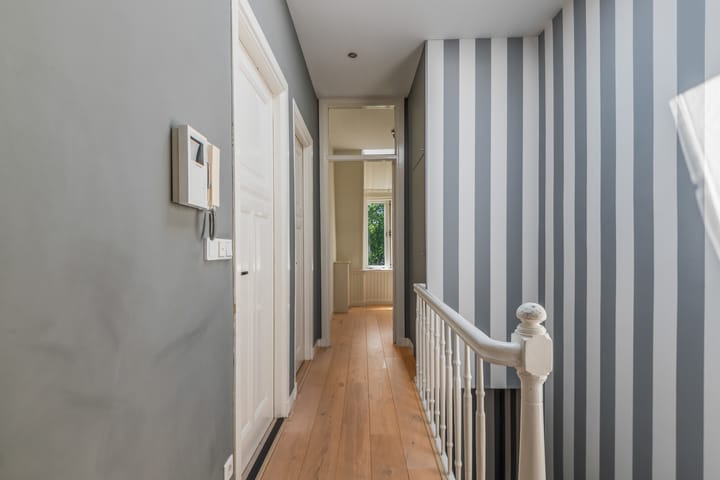 Foto 38 van Van Boetzelaerlaan 65-A