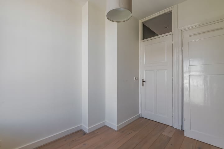 Foto 67 van Van Boetzelaerlaan 65-A