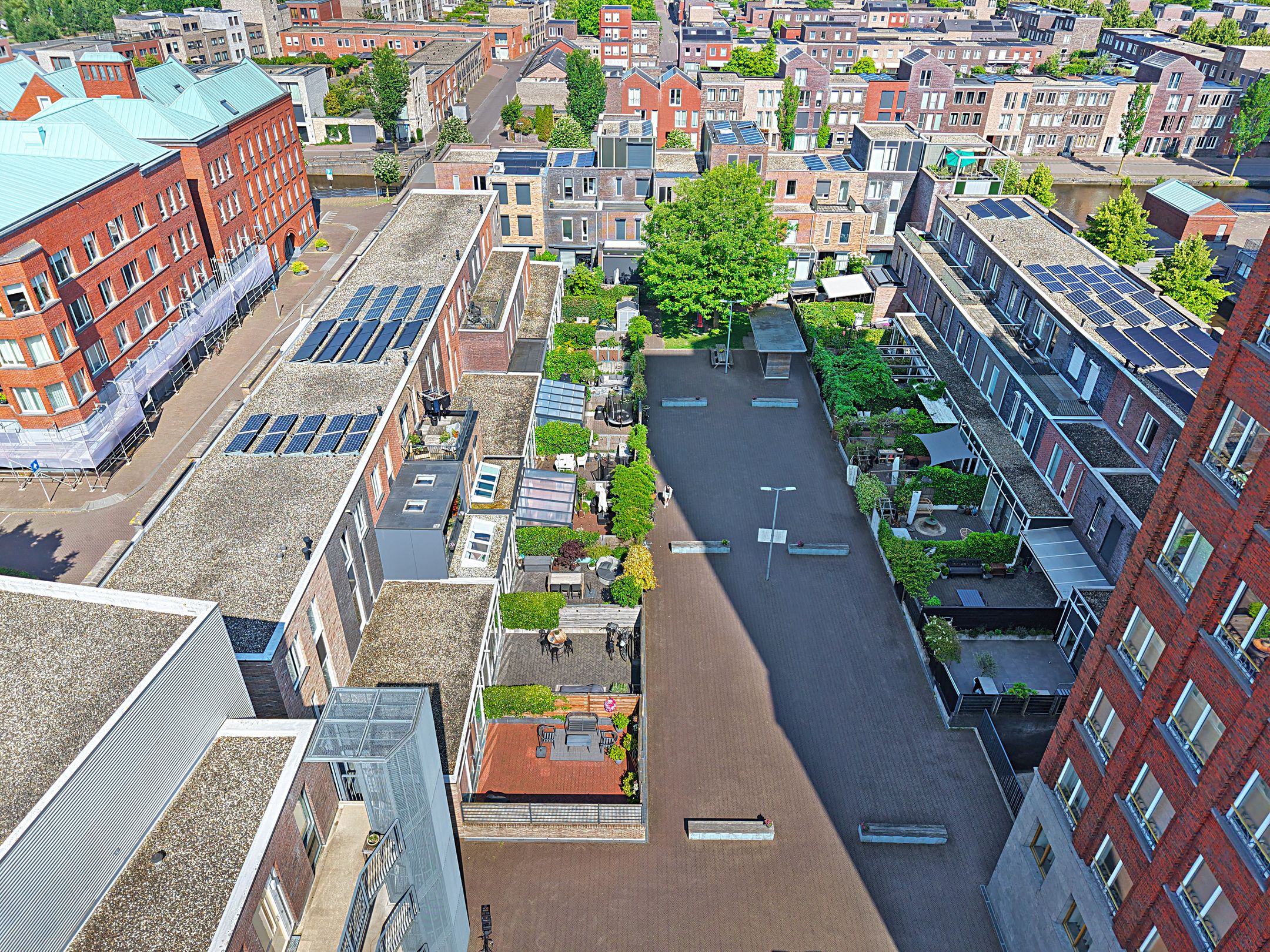 Foto 48 van Elburgstraat 33