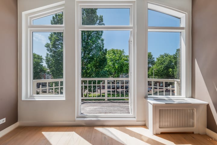 Foto 49 van Van Boetzelaerlaan 65-A