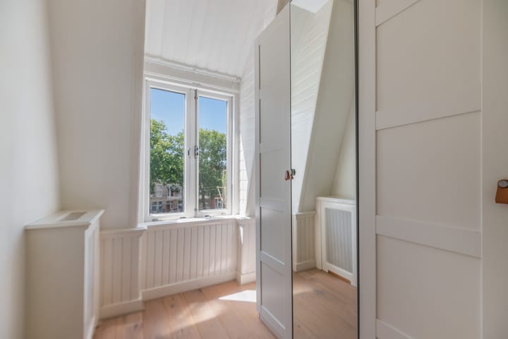 Foto 60 van Van Boetzelaerlaan 65-A