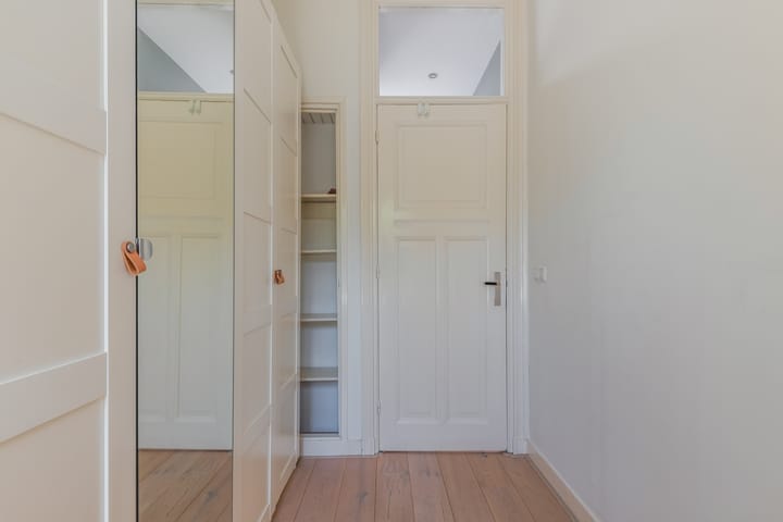 Foto 62 van Van Boetzelaerlaan 65-A