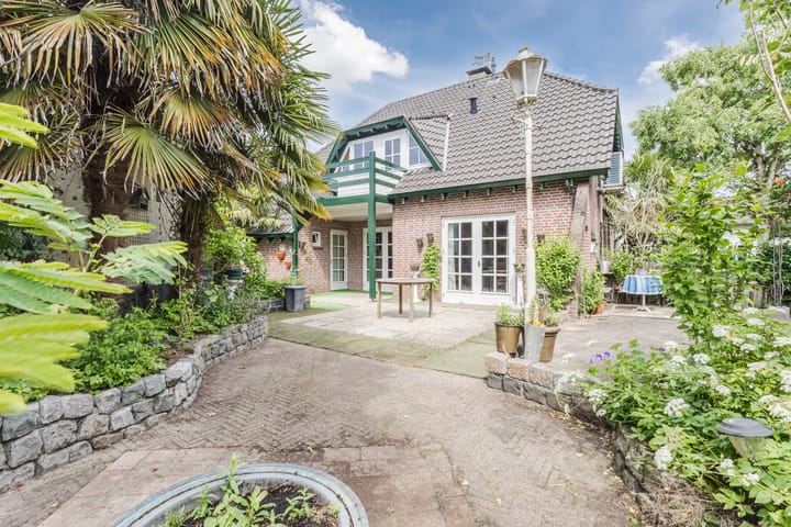 Foto 3 van Karstraat 11