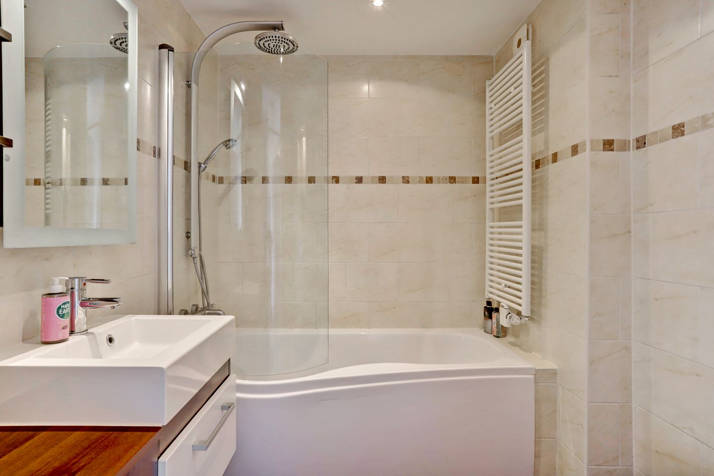 Foto 29 van Stationsstraat 27