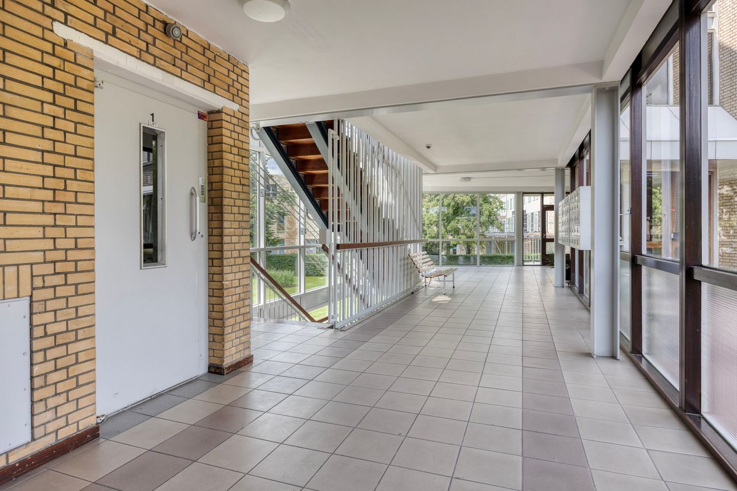 Foto 14 van Jacoba van Beierenstraat 30