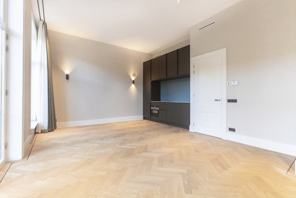 Photo 10 of Sarphatistraat 24-D