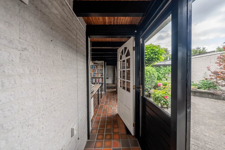 Foto 50 van Buizerdstraat 14