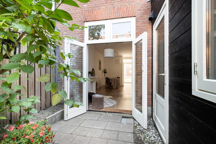 Foto 13 van Esschilderstraat 10-ZW