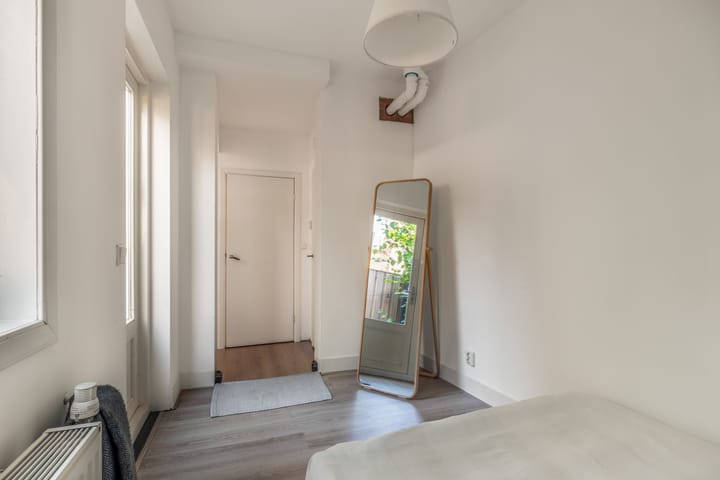 Foto 17 van Esschilderstraat 10-ZW