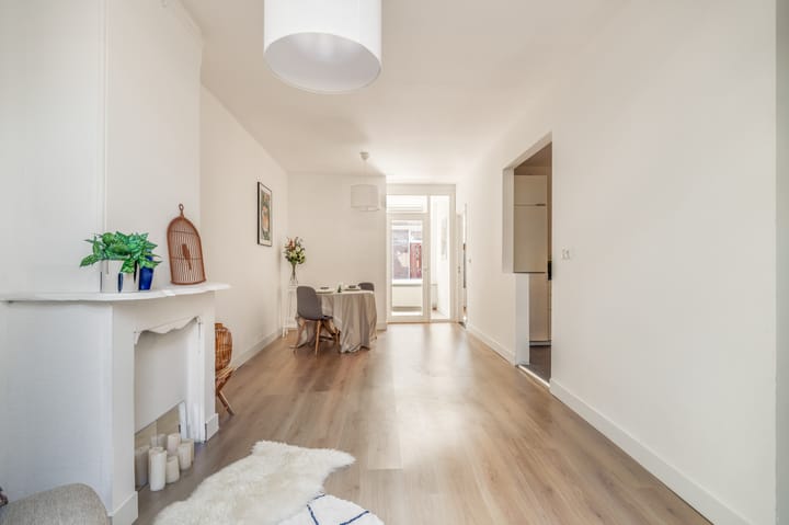 Foto 18 van Esschilderstraat 10-ZW