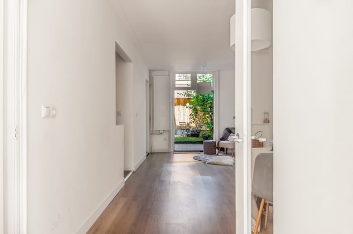 Foto 23 van Esschilderstraat 10-ZW